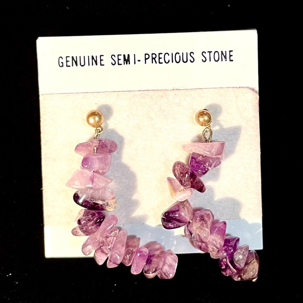 Amethyst chip dangle earrings - Picture 2 of 5